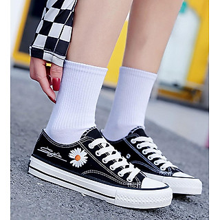 Giày thể thao nữ cổ thấp thời trang mới nhât 230