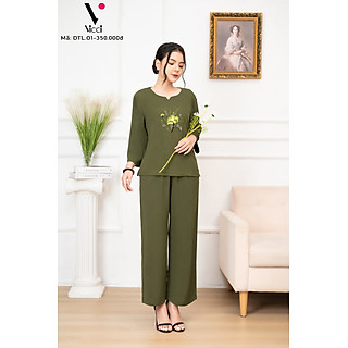 Bộ mặc nhà trung niên cho mẹ, cho bà Vicci DTL01 thiết kế tay lỡ quần dài, chất liệu vải đũi chun mềm mịn phối họa tiết thêu hoa