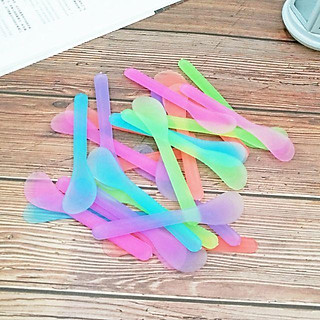 Combo 50 que trộn mặt nạ (Lộn xộn màu)