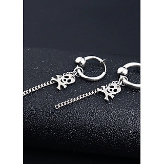 Bông tai Titan đầu lâu idol SUGA BTS 1 bên cá tính