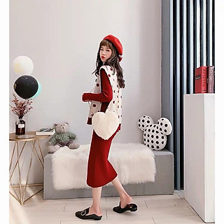 Set váy len và áo gile chấm bi