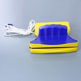 Dụng cụ lau chùi kính cửa sổ 2 bên có nam châm tiện dụng