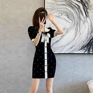 ĐẦM LEN ĐEN CỔ NƠ TRẮNG