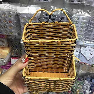 giỏ mây đựng cọ , để kìm