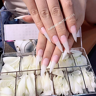 Móng up nhọn nhám