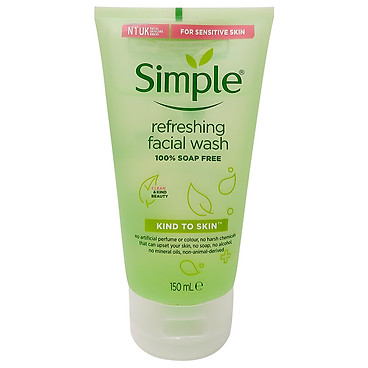 Sữa Rữa Mặt Simple Kind To Skin Dạng Gel Cho Da Nhạy Cảm Uk