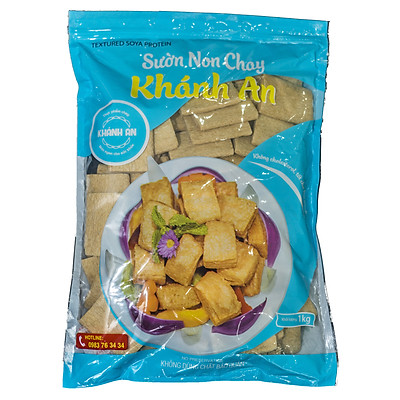 Sườn non chay Khánh An 1kg. Hàng chính hãng, sản xuất tại Việt Nam,  nguyên liệu đảm bảo an toàn, không sử dụng chất biến đổi gen và chất bảo quản. Hàm lượng Protein cao.