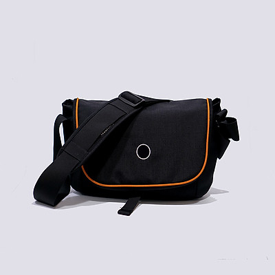 crumpler proper roady 7500