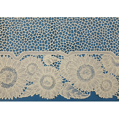 Khăn Trải Bàn PAULEE - FY 105 kem nhạt (76 x 122 cm)