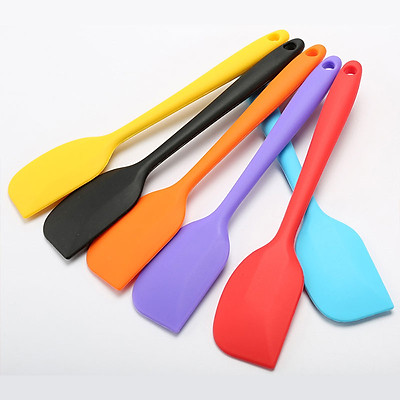 Muỗng Silicone Nhào Bột Làm Bánh - Giao Màu Ngẫu Nhiên