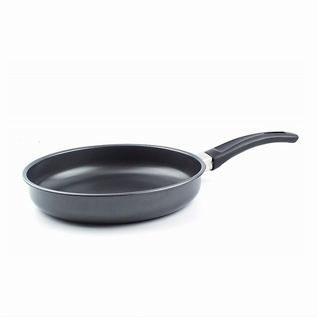 Chảo chống dính KG70 siêu bền dùng được cho mọi loại bếp điện từ, bếp ga..đế dày 18cm - Hàng chính hãng