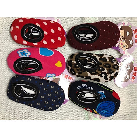 Combo 5 đôi giày nhung lót nỉ, đế chống trơn, size 4-6 tuổi