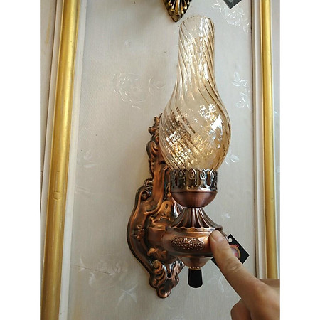 THANH LÝ XẢ KHO - ĐÈN TƯỜNG DẦU MÀU CÀ PHÊ F154 - TẶNG KÈM BÓNG LED CHUYÊN DỤNG