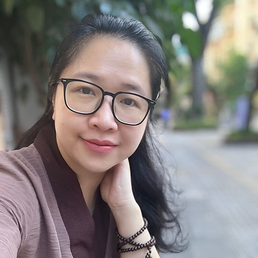 Vương Nguyễn Hương Thủy