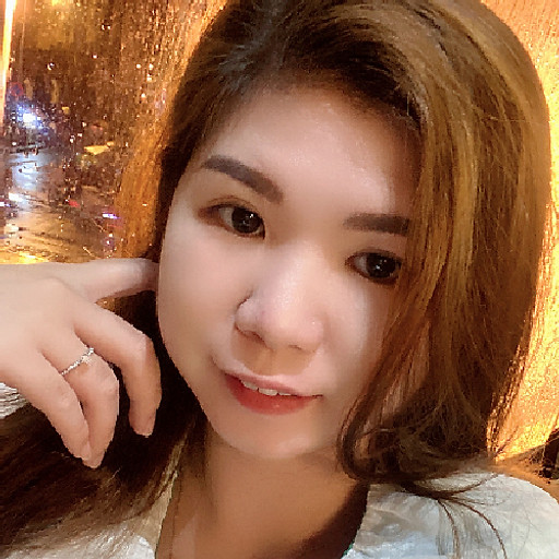 Tina Nguyễn