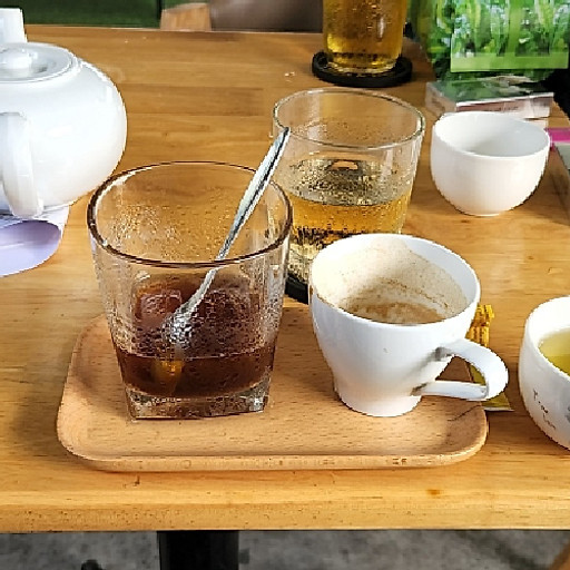 Trần Hoàng Quân