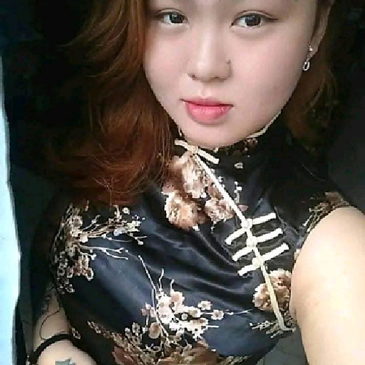 LÊ THỊ TUYẾT NHUNG