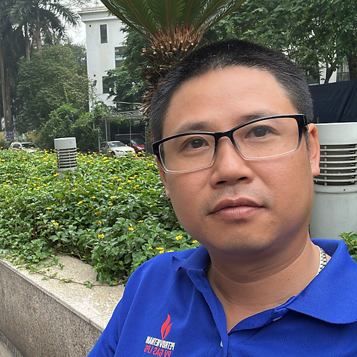 Nguyễn Mạnh  Hoạch