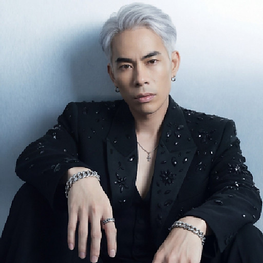  Long  Núi bảo vệ