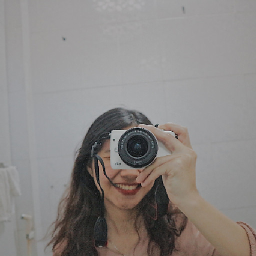 Thu Hà