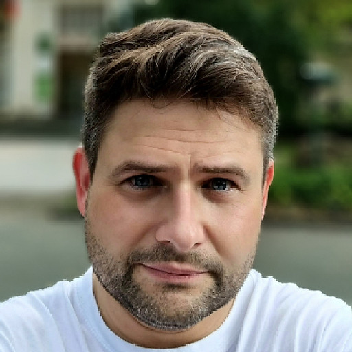 RADOSLAW MALACHOWSKI