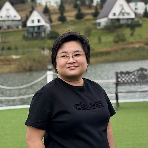 Hiếu Trần