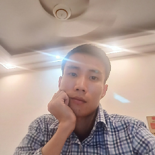 Quang Hùng