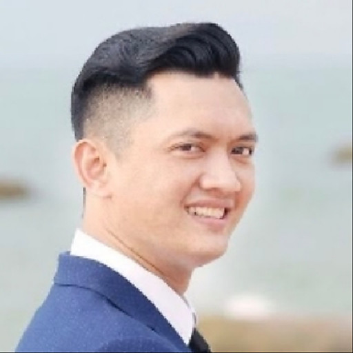 Dustin Nguyễn Duy Tân