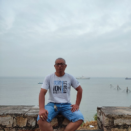 Trần Phương Hiếu