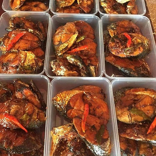 CÁ NỤC HOA KHO SẴN - 1 hộp