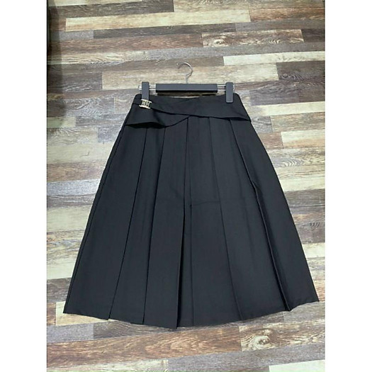 Chân váy công sở đẹp _ dáng xòe xếp ly