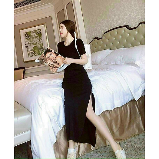 Đầm Body Trơn Ngắn Tay Cổ Tròn Dáng Dài Xẻ Tà Hàng Thiết Kế