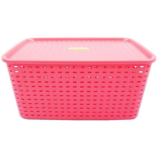 Thùng đựng đồ bằng nhựa giả mây có nắp đậy.