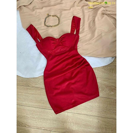 Đầm body cúp ngực thiết kế