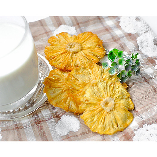 Dứa sấy mộc nữ hoàng