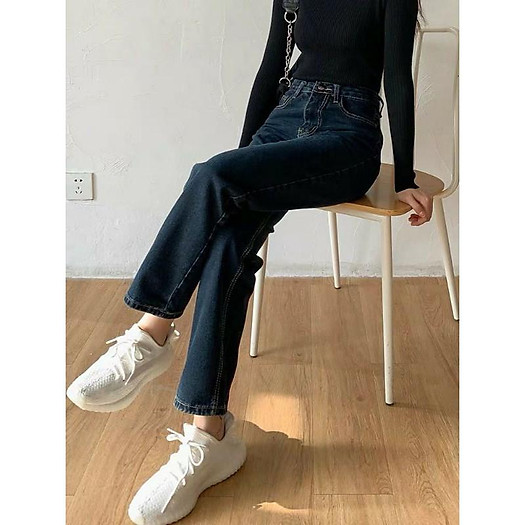 Jeans xanh đen chỉ vàng