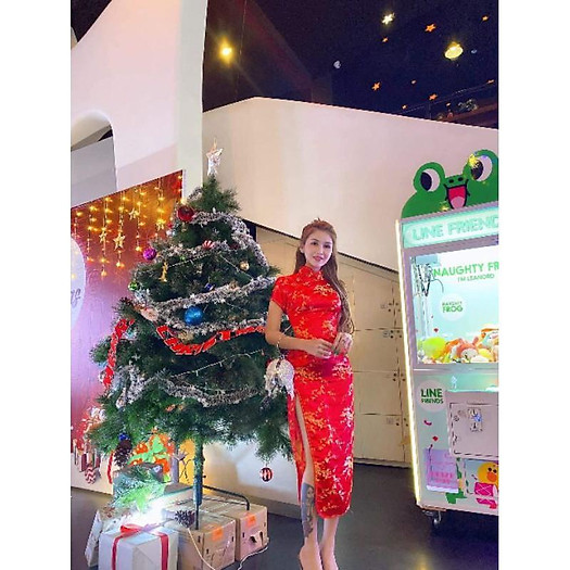 SƯỜN XÁM THÊU HOA