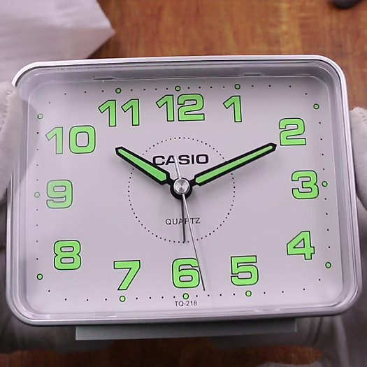 Đồng Hồ Để Bàn Casio TQ-218-8DF Báo Thức - Cỡ To - Kích Thước Vỏ ( 9 ×10.7 × 6 cm )