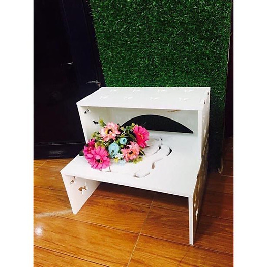 Kệ để chân làm nail