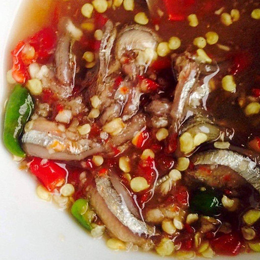 Mắm Cá Cơm Nguyên Chất 500Gr: Bí Quyết Chế Biến Món Ngon Tại Gia