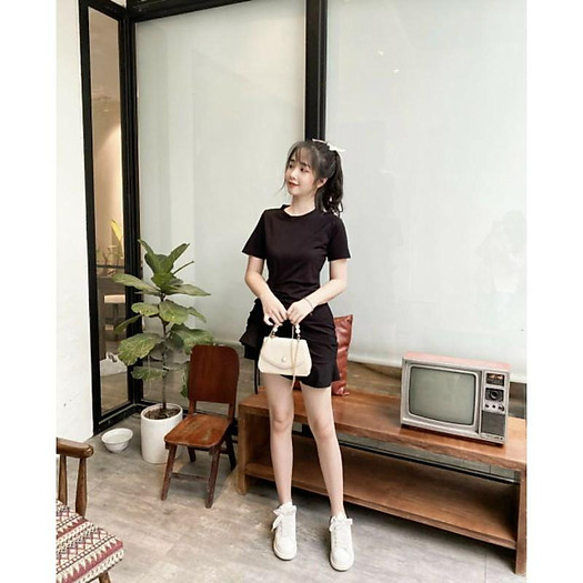 Đầm thun rút dây