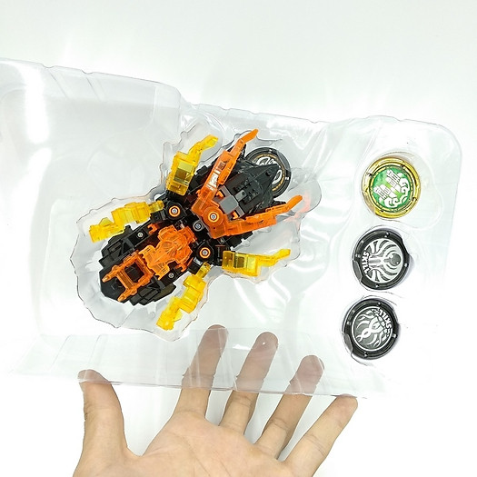 Đồ Chơi Xe Biến Hình Screechers Wild Đế Vương Bạch Tuộc YW684502