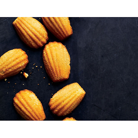 Bột ngô (bột bắp) hữu cơ Bob's Red Mill - organic corn flour 624g