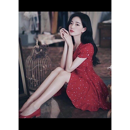 Đầm bi đỏ tùng bèo