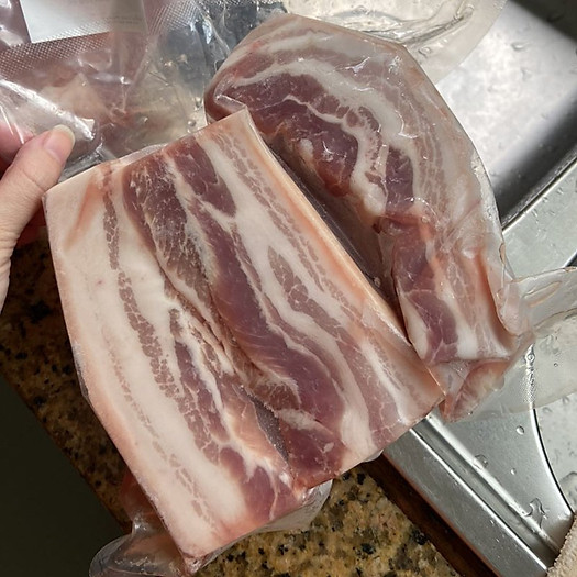 Thịt ba chỉ - ba rọi heo rút sườn - 1 KG