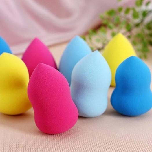 Bông Mút Trang Điểm - Mút Tán Kem Nền Hình Hồ Lô / Giọt Nước 1653