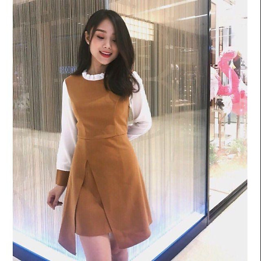 Đầm chữ A tay voan