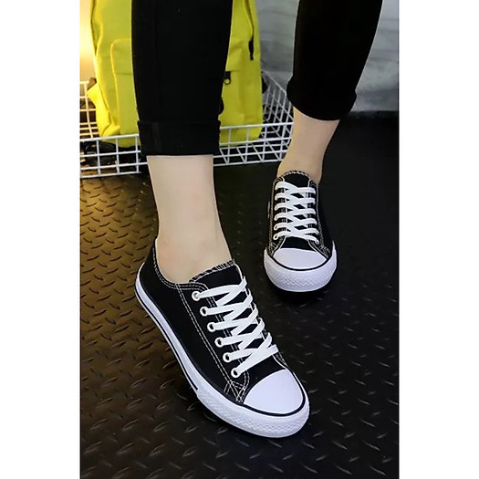 Giày Sneaker Nữ Vải Buộc Dây