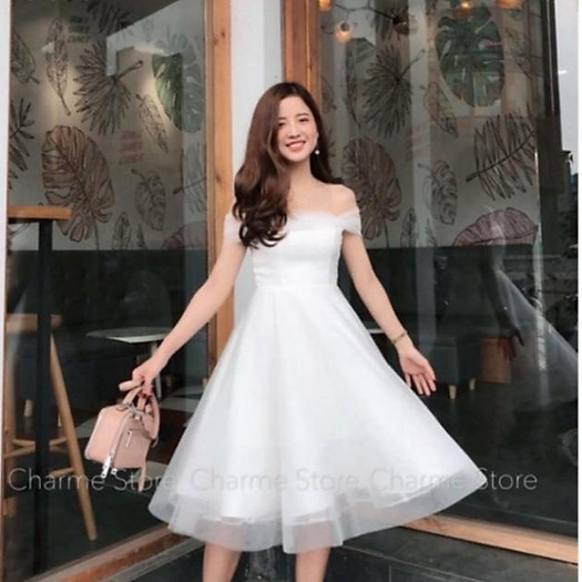 Váy-đầm trắng trễ vai công chúa dự tiệc