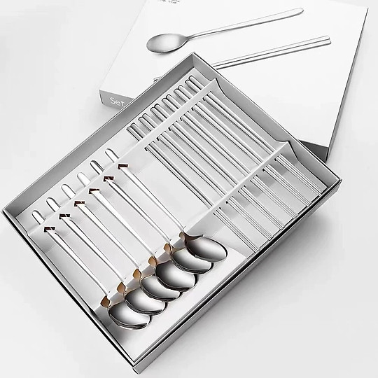 Mua Set 12 đũa thìa inox Bộ Đồ Dùng Ăn Uống Thép Không Gỉ Cho Gia Đình, Văn  Phòng, Dã Ngoại, Cá Nhân Có Hộp Đựng tại cuahangdogiadung | Tiki